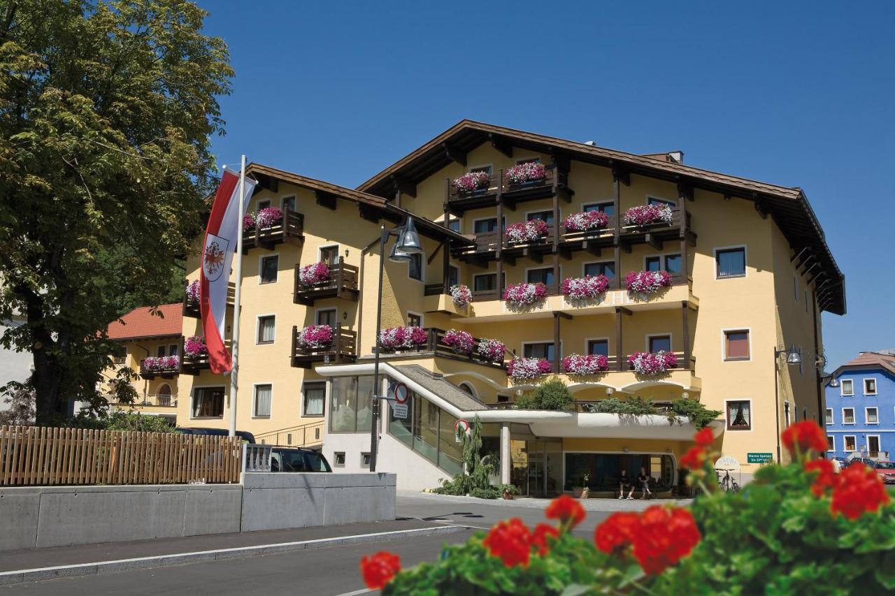 Hotel Zum Hirschen امست المظهر الخارجي الصورة