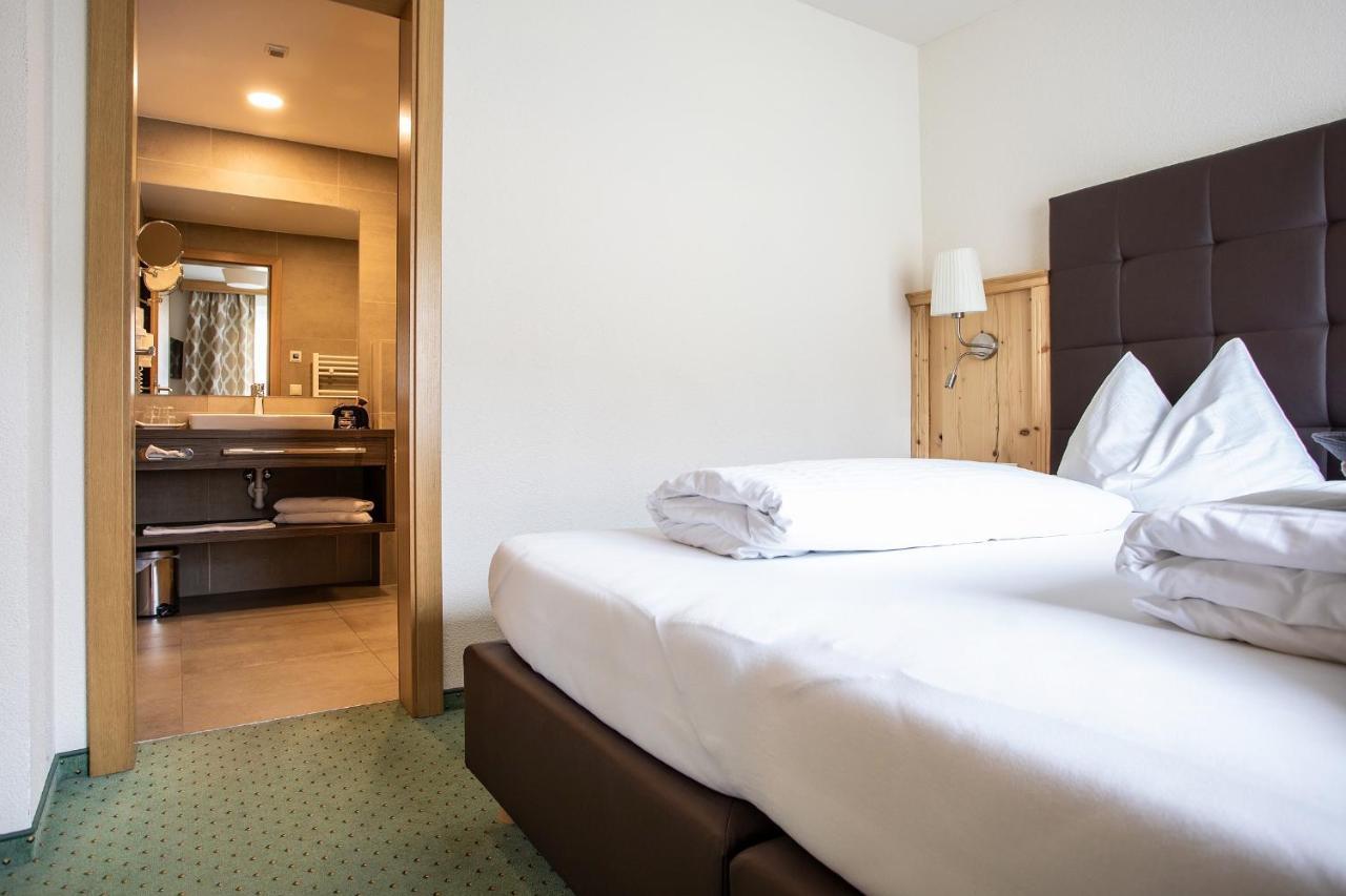 Hotel Zum Hirschen امست المظهر الخارجي الصورة
