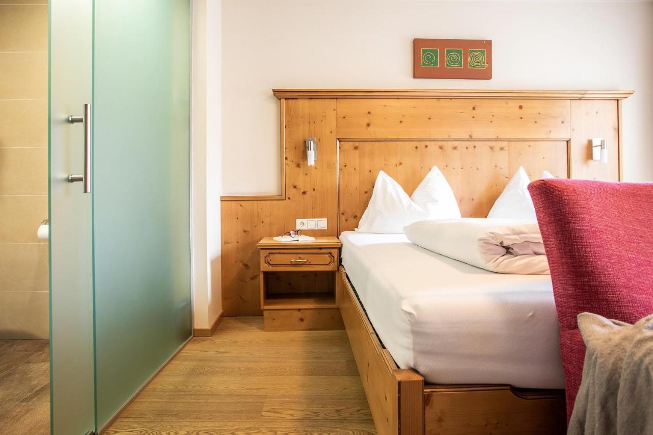 Hotel Zum Hirschen امست المظهر الخارجي الصورة