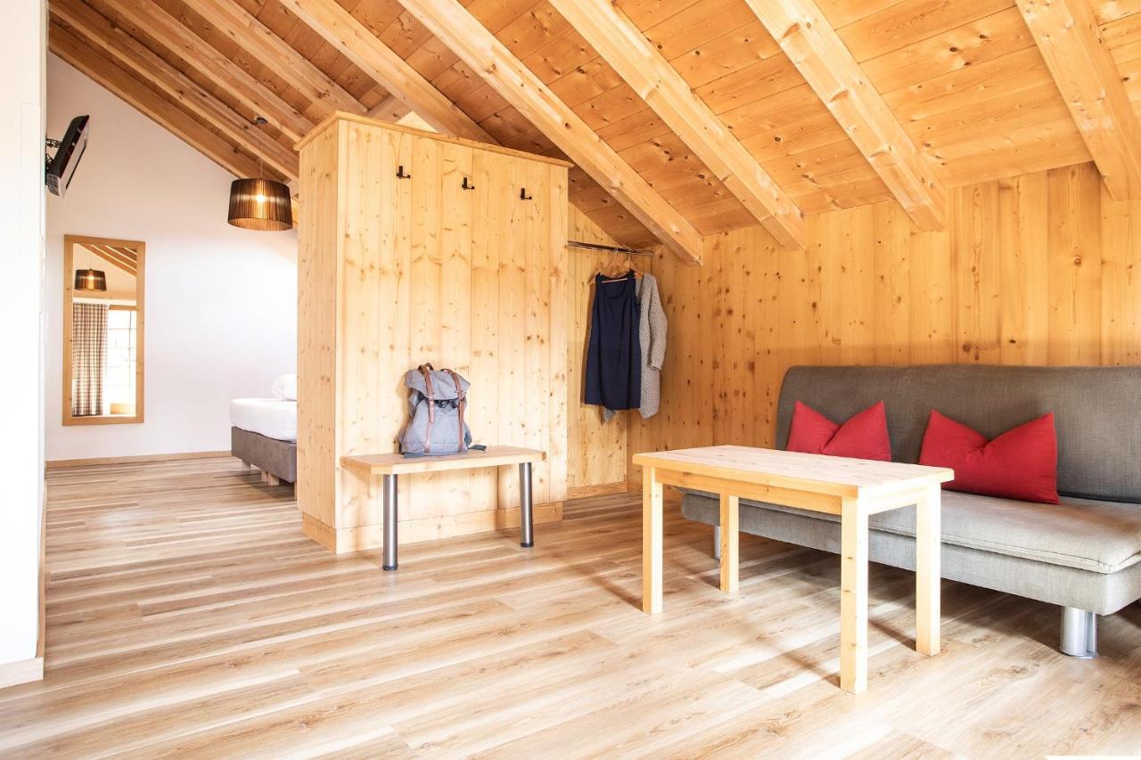 Hotel Zum Hirschen امست المظهر الخارجي الصورة